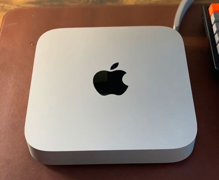 Mac mini m1 yangi ochilgan 8/256 full komplket