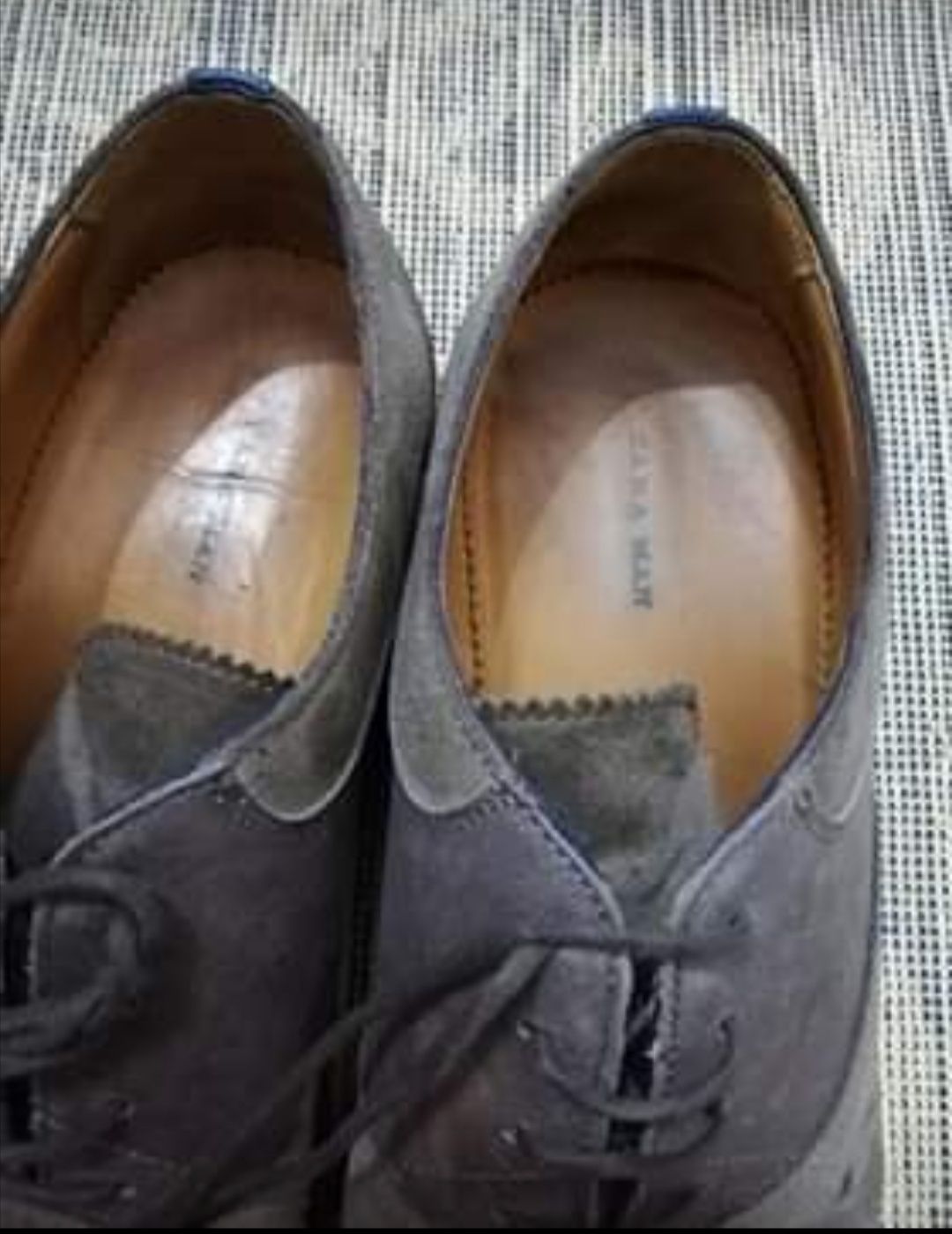 Pantofi marimea 44 fara defecte ascunse