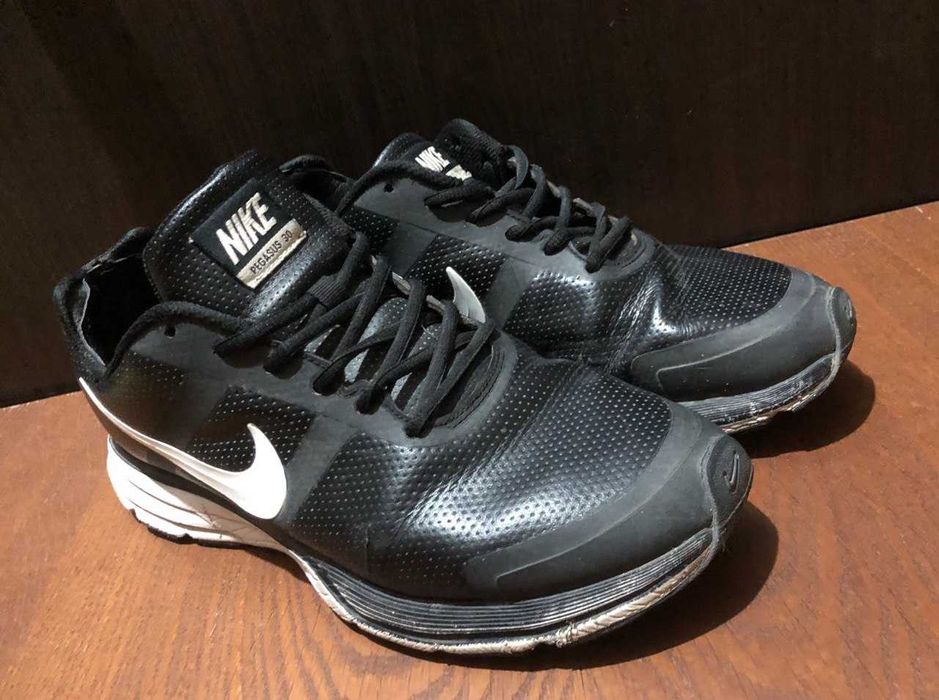 Кроссовки Nike 43 размера как рабочий вариант