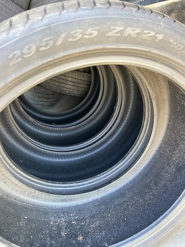 295/35/21/Pirelli pzero