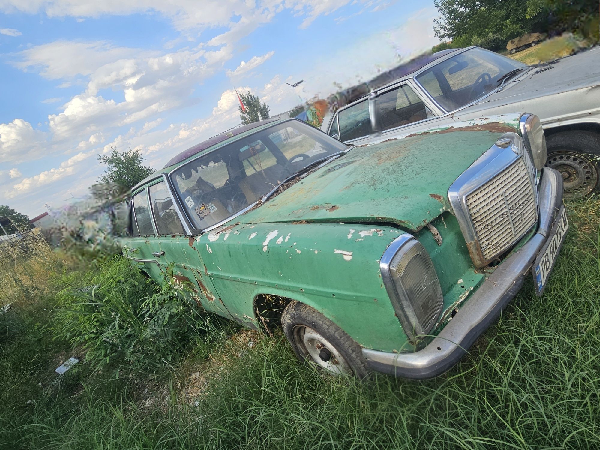 Mercedes 114 и 115