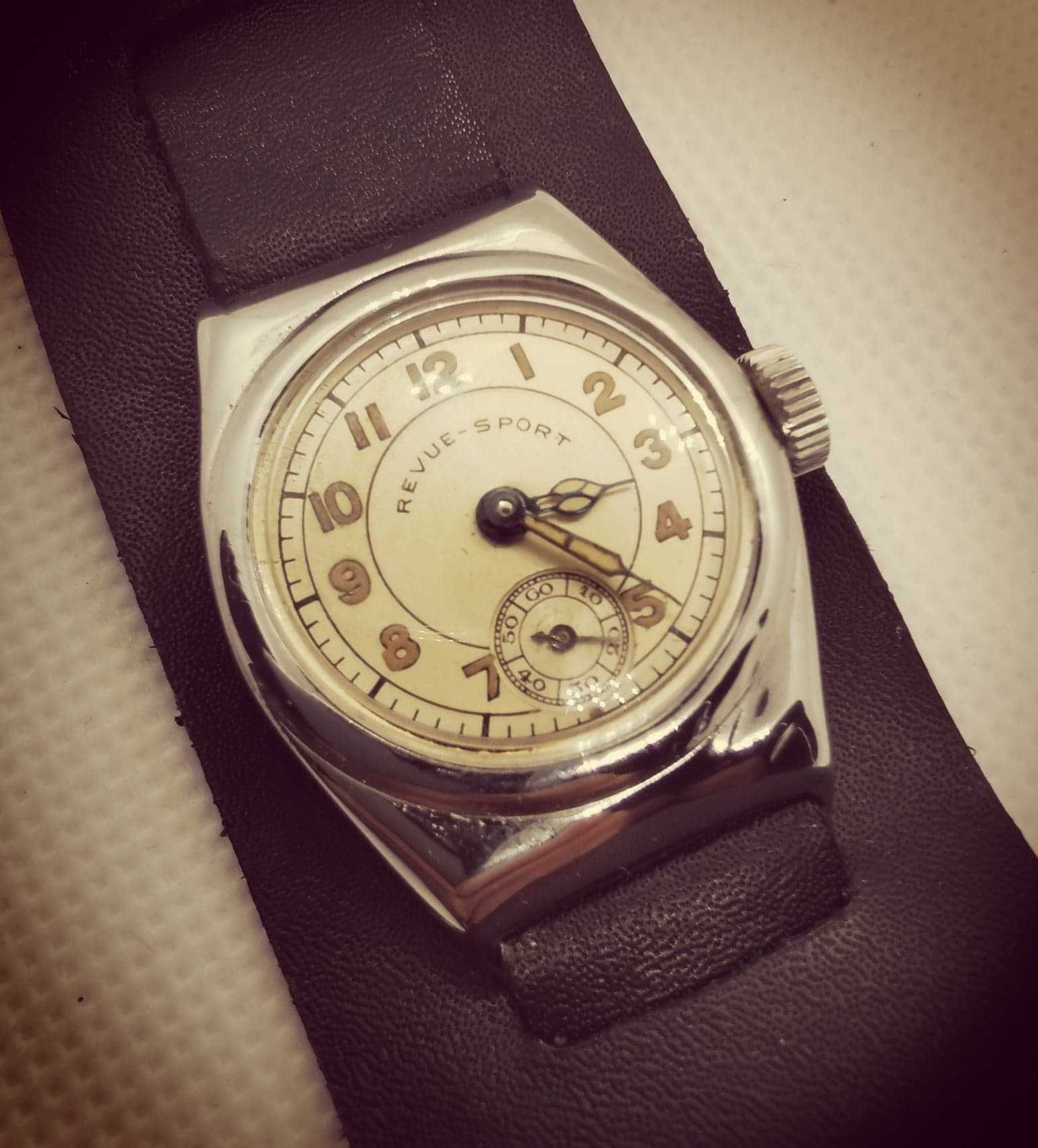 Ceas vintage Revue Sport calibre GT 56 - 1940 (80 de ani vechime)