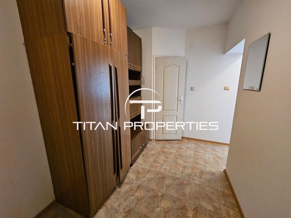 Продава се Двустаен апартамент в Варна, Бриз - 95 кв.м за 1002 €/кв.м - Снимка #6