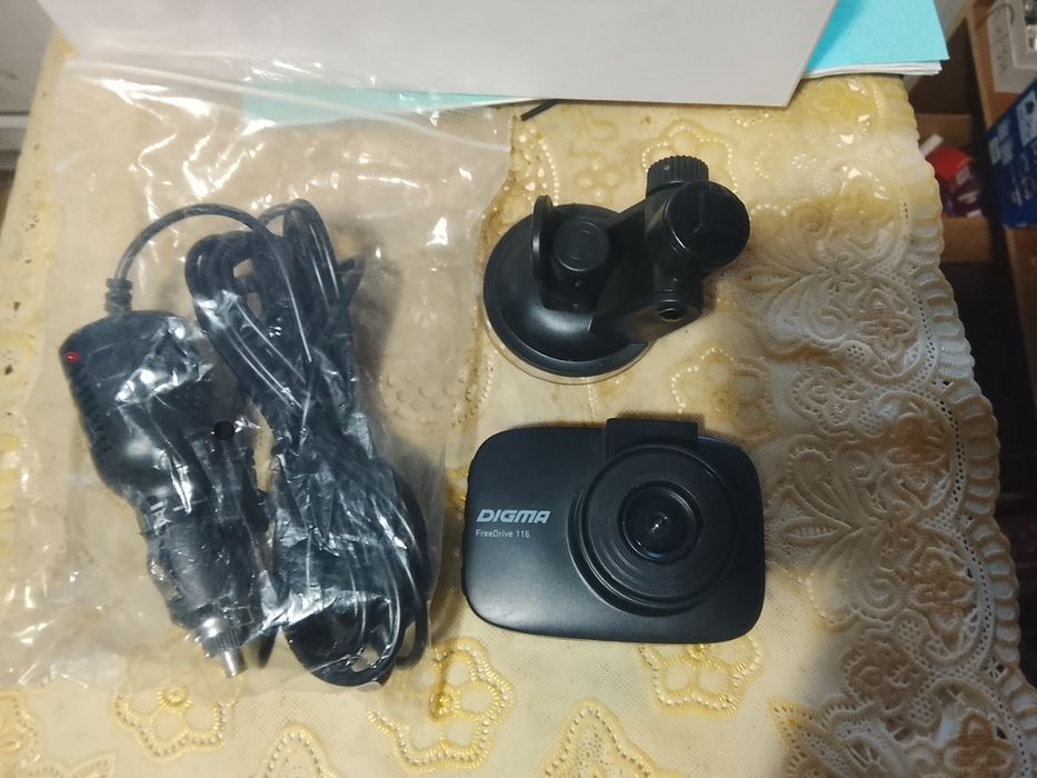 Продам видеорегистратор фирма Digma