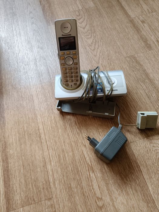 Радиотелефон с одной трубкой