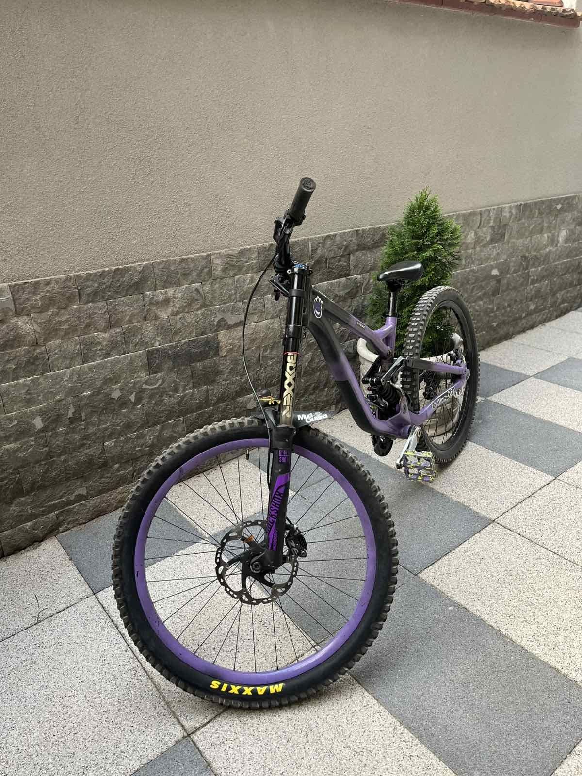 Commencal Supreme V3 2015 за части