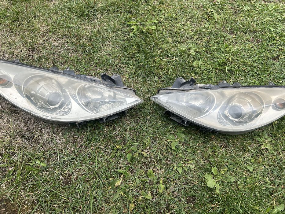 Фейслифт фарове за Пежо 307 цц