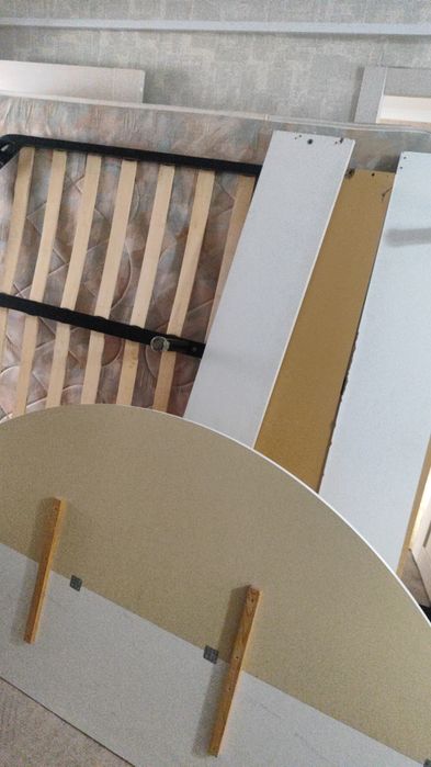 Продам кровать КШТ