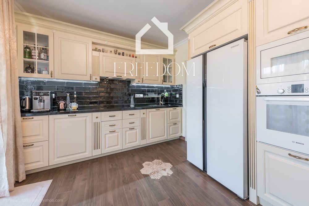 Продава се Многостаен апартамент в Варна, Аспарухово - 168 кв.м за 2679 €/кв.м - Снимка #5