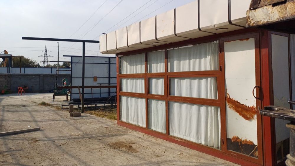 Срочно продается бутка дом !