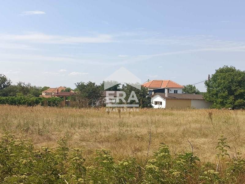 ЕКСКЛУЗИВНО!Урегулиран поземлен имот за продажба, на 8км от гр. Балчик