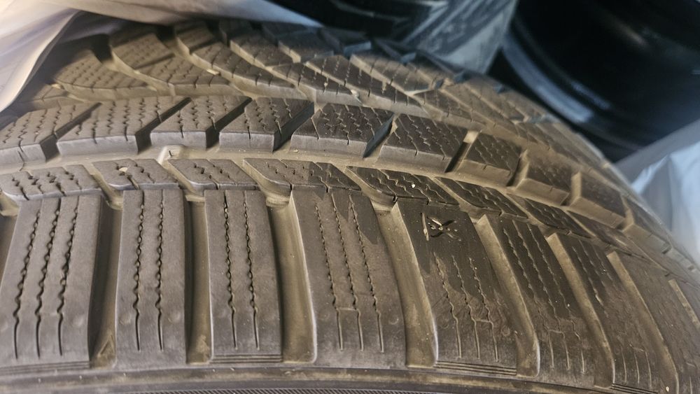 Anvelope M+S Kumho 245.45.19 Dot 2023.22