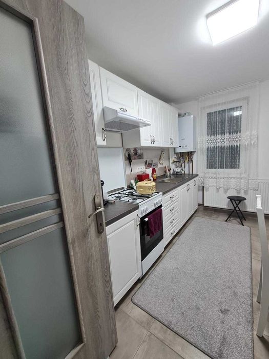 Apartament de inchiriat