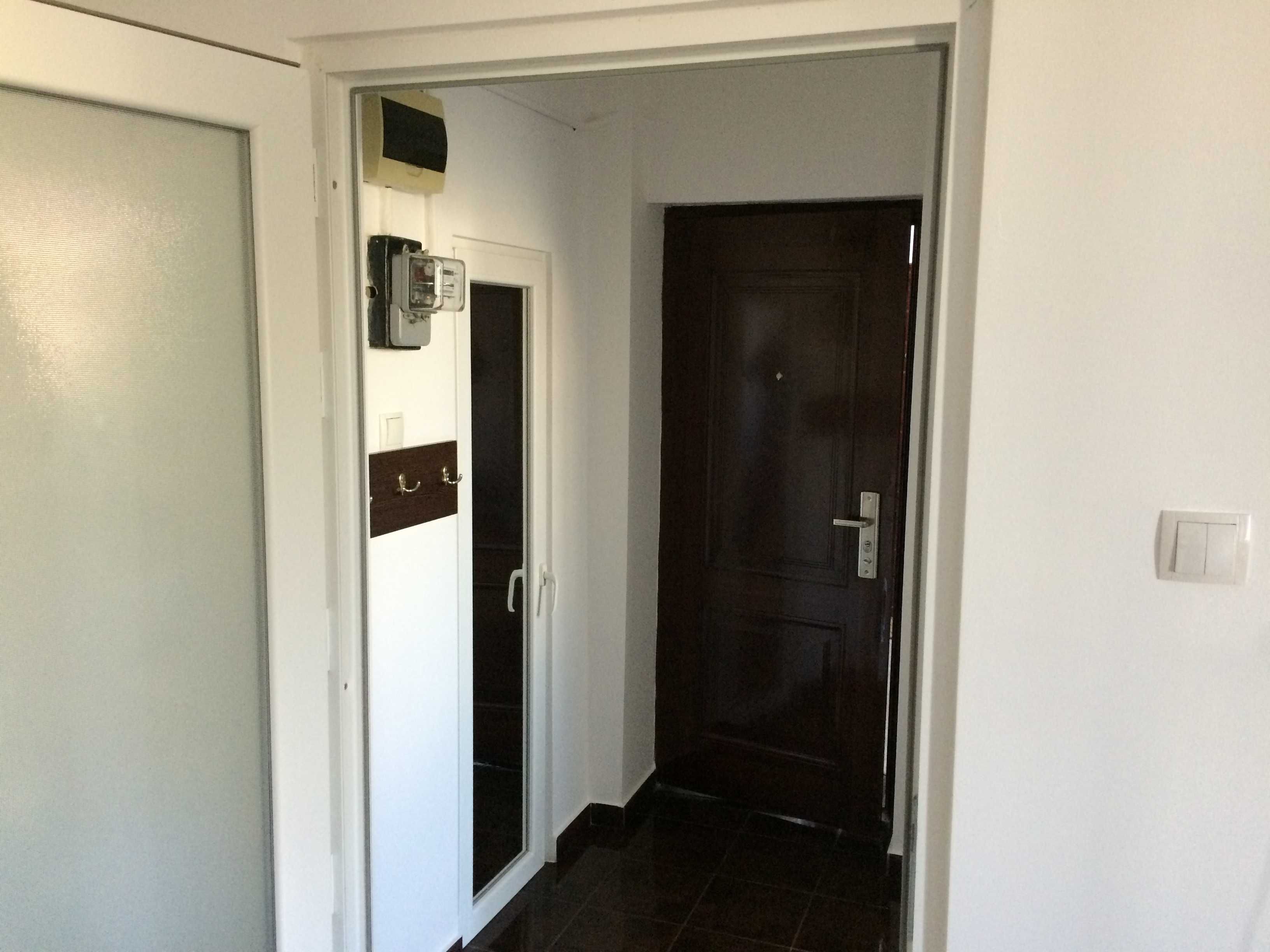 PF Inchiriez apartament cu o camera centru