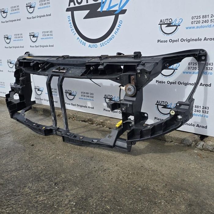 Trager Nissan NV400