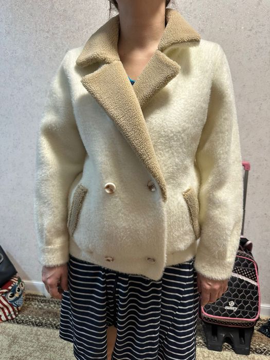 Верхняя женская одежда