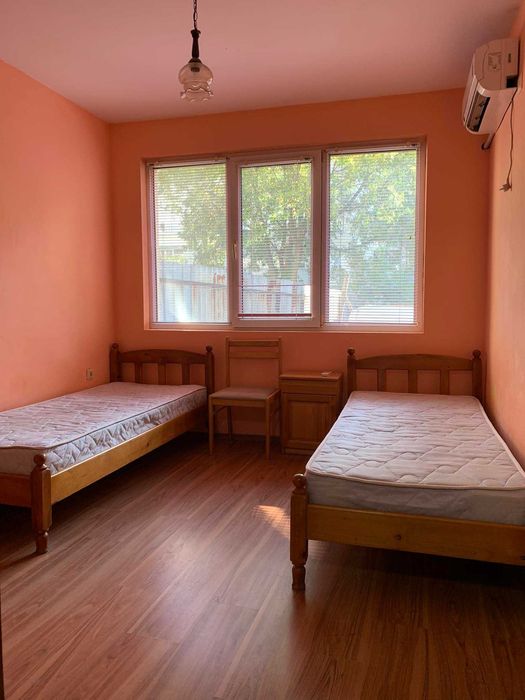 Дава се под наем Тристаен апартамент в Бургас, Възраждане - 105 кв.м за 225 € - Снимка #12