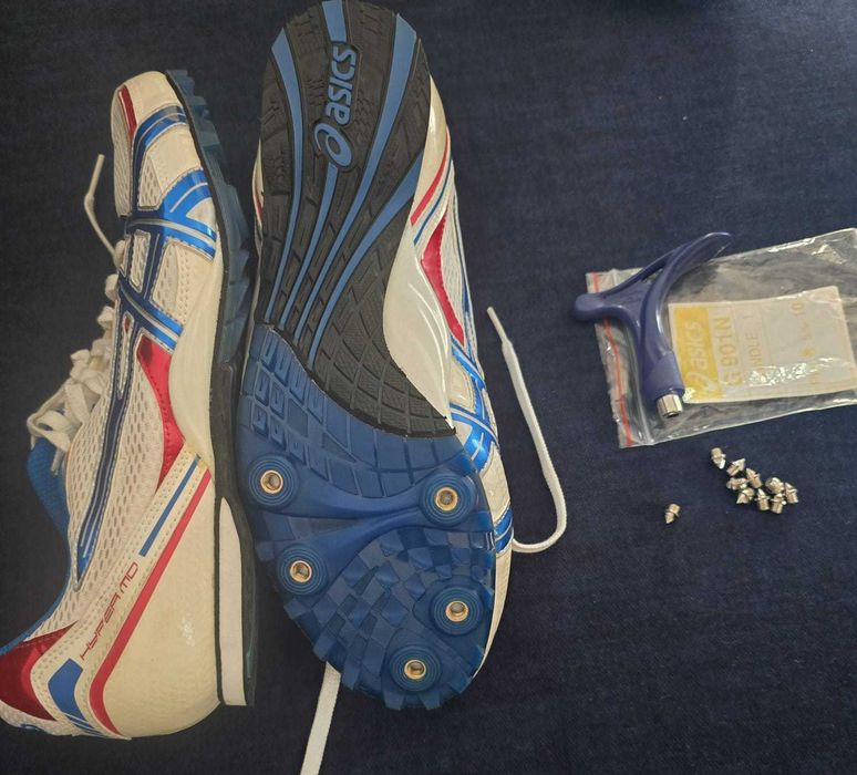 Pantofi Cuie Asics Track & Field Hyper MD Mens 44  + cuie si cheie