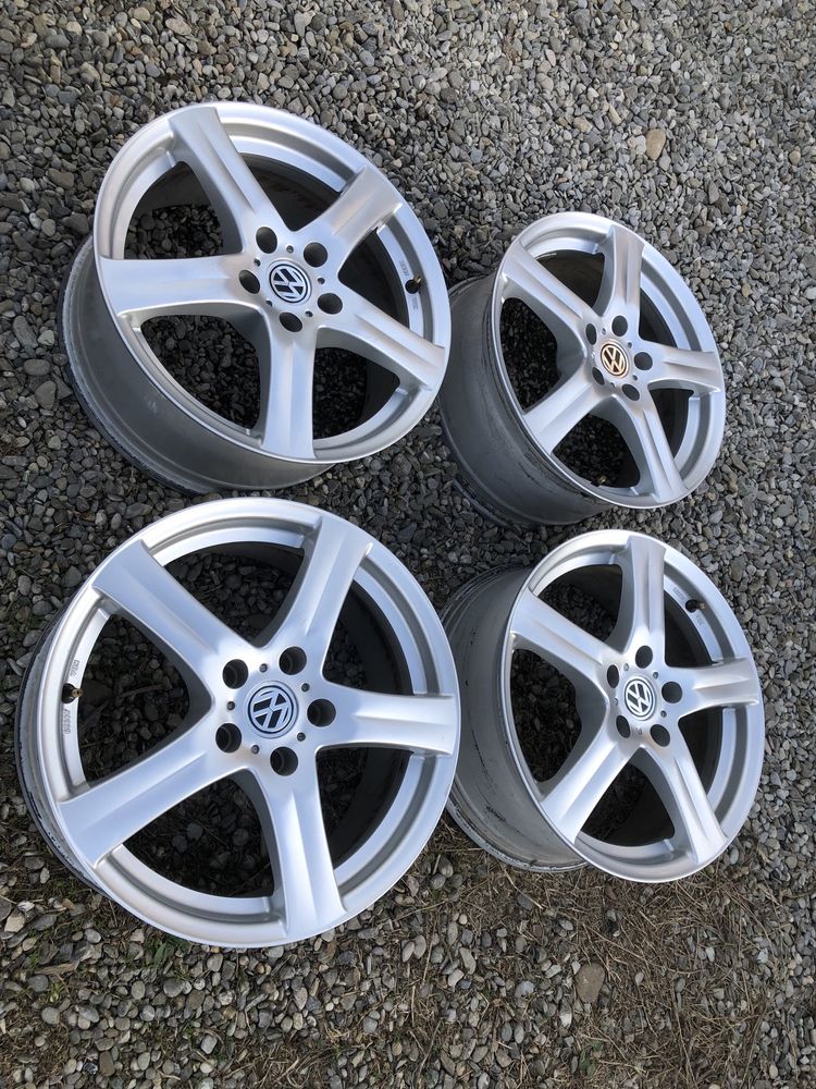 Jante 17 - VW. Volkswagen Passat / Golf / Jetta - 5x112 -