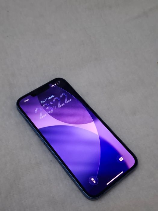 iPhone 13 128 гб синий
