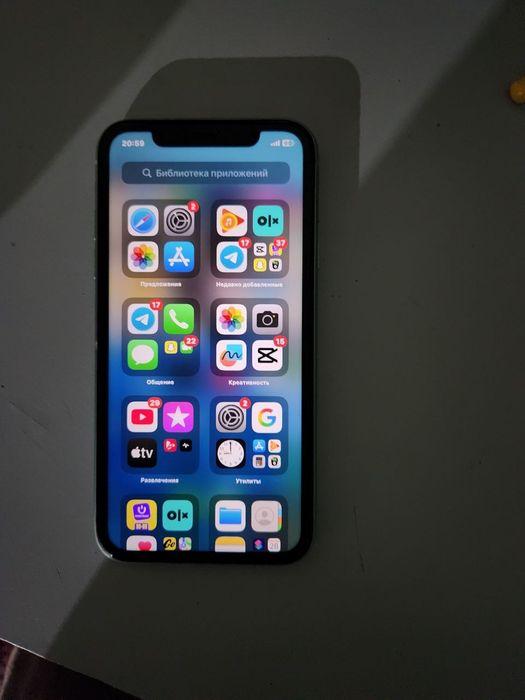 Ayfon 11 ochilmagan ayolim ishlatadi.yaxshi petnolari yuq