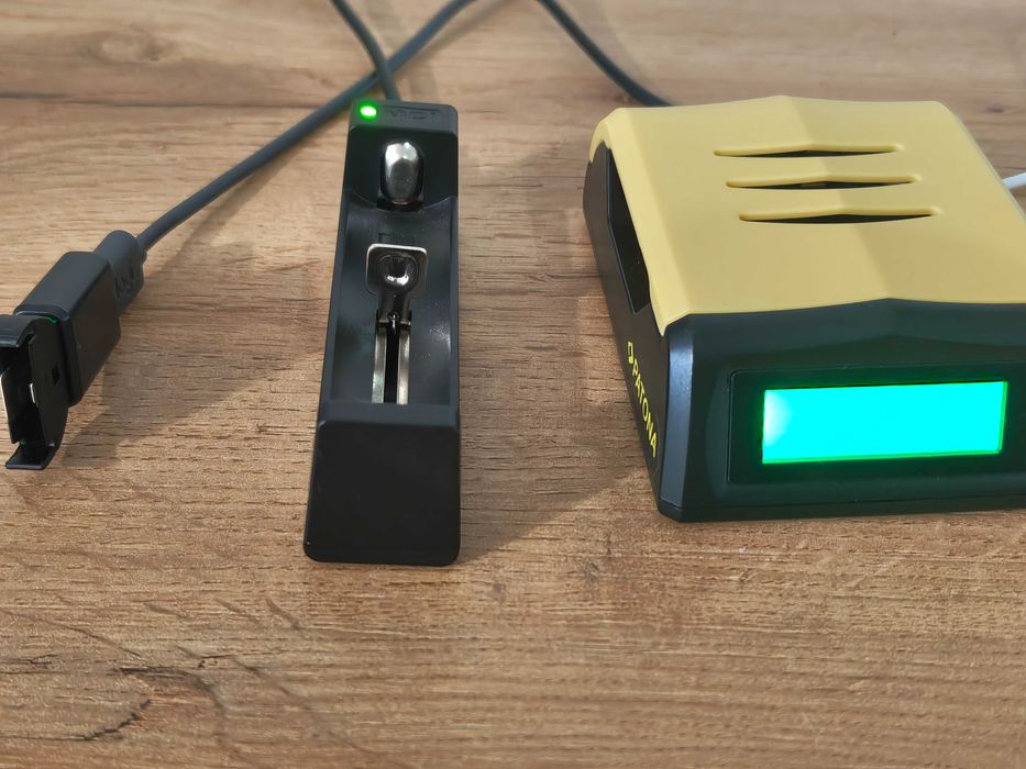 Încărcător baterii