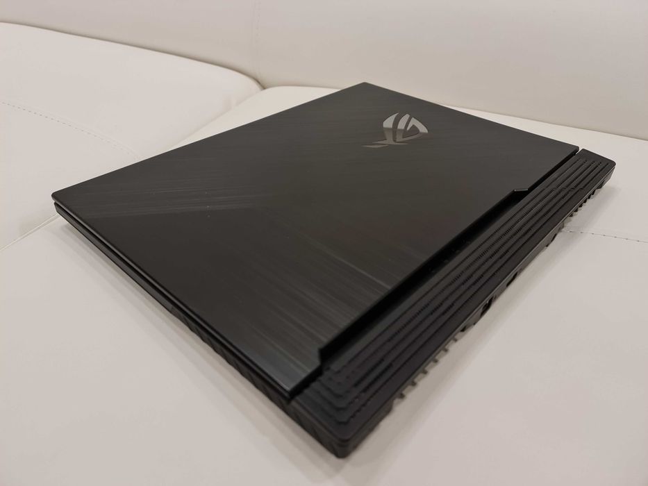 Laptop gaming Asus strix nou , intel core i7 ,video nvidia , ram 16 gb