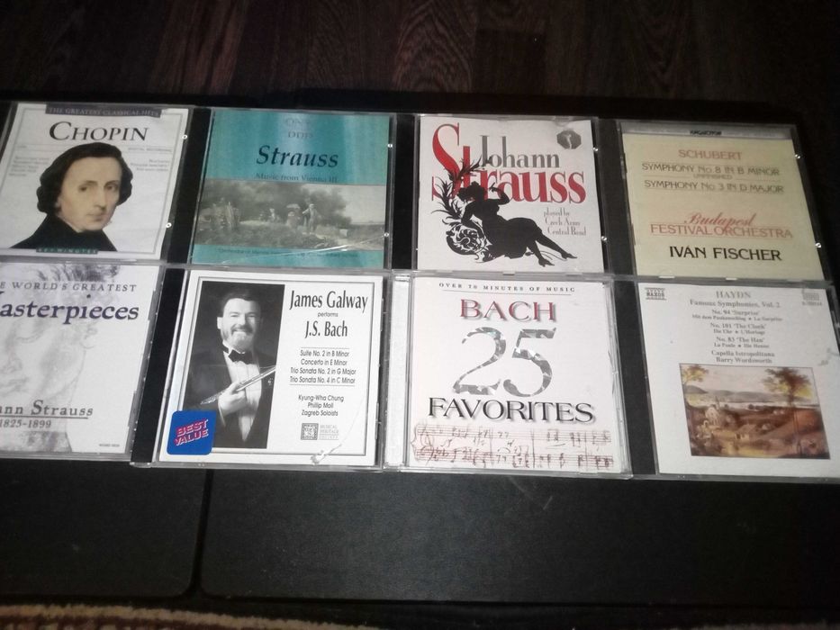 Albume cd clasica in stare ca nou  colectie