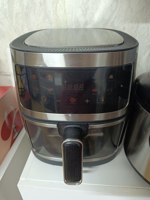 Аэрогриль новый.