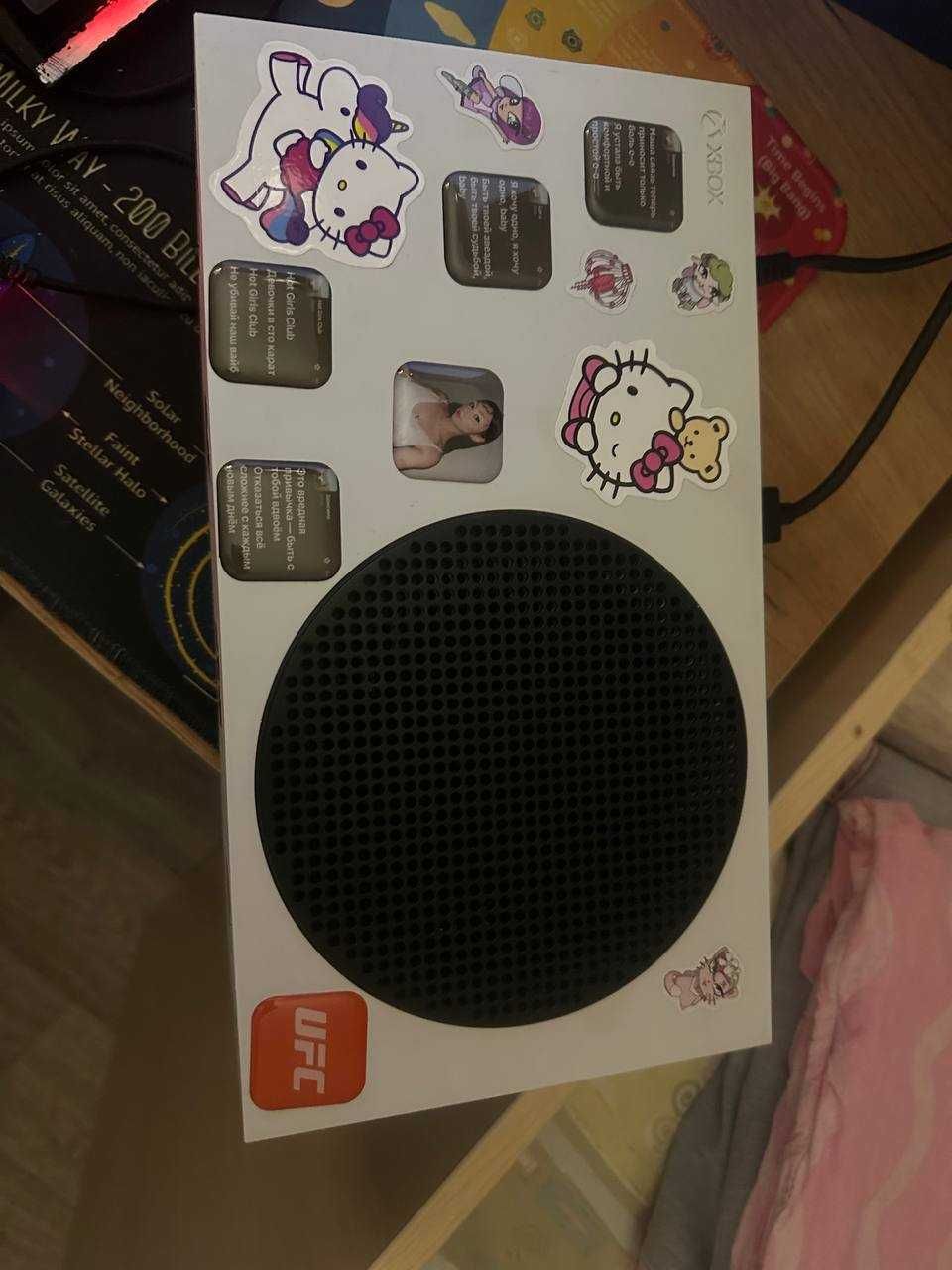 Продаю Xbox Series S