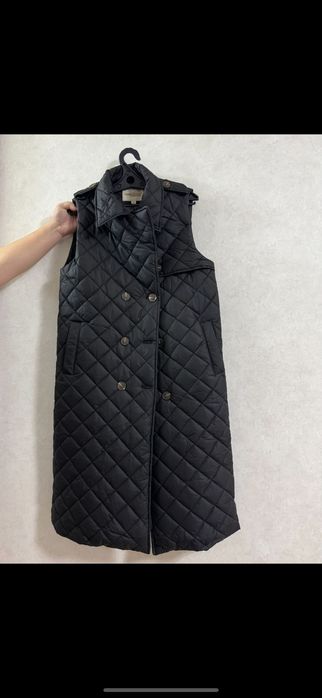 Продам безрукавку размер 46 новая