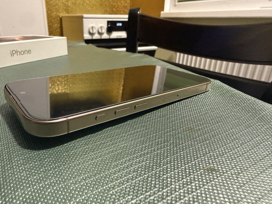 Iphone 16 pro 128GB dessert titanium