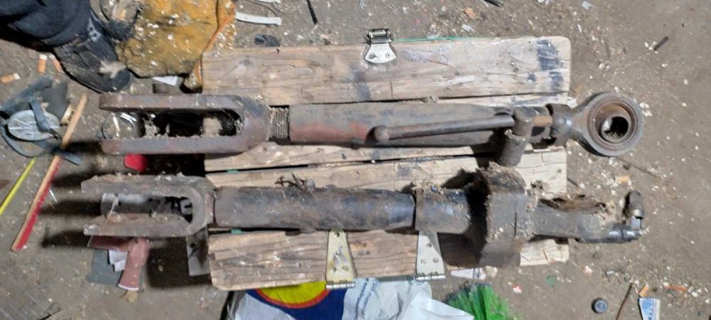 Рамена за навестна система за трактор