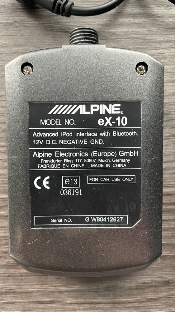 ALPINE eX-10 контролер за iPod, Bluetooth & Monitor Cable