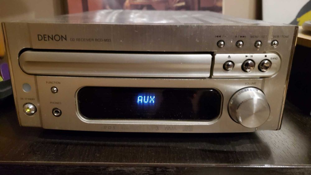 Denon RCD m33 amplituner cu 2 gravidă și picioare.