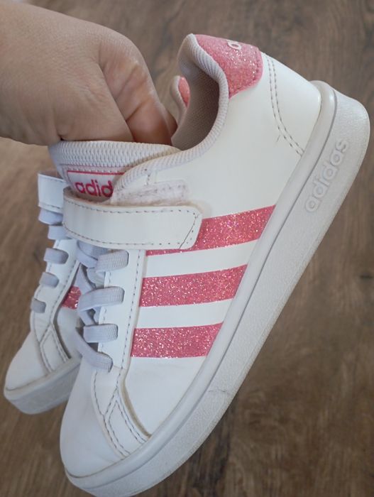 Маратонки  Adidas 28 номер