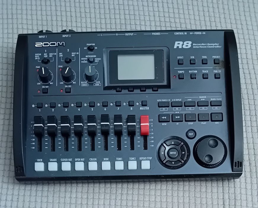 Zoom R8 Multitrack Recorder