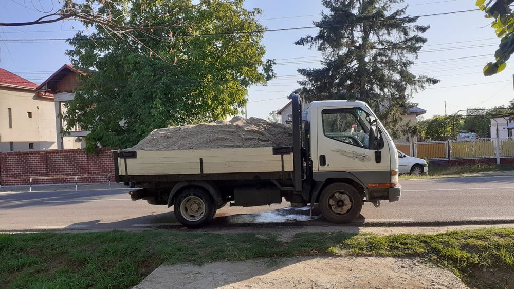 Vând Mitsubishi canter basculabil 2.8 tdi 120cp an 2000