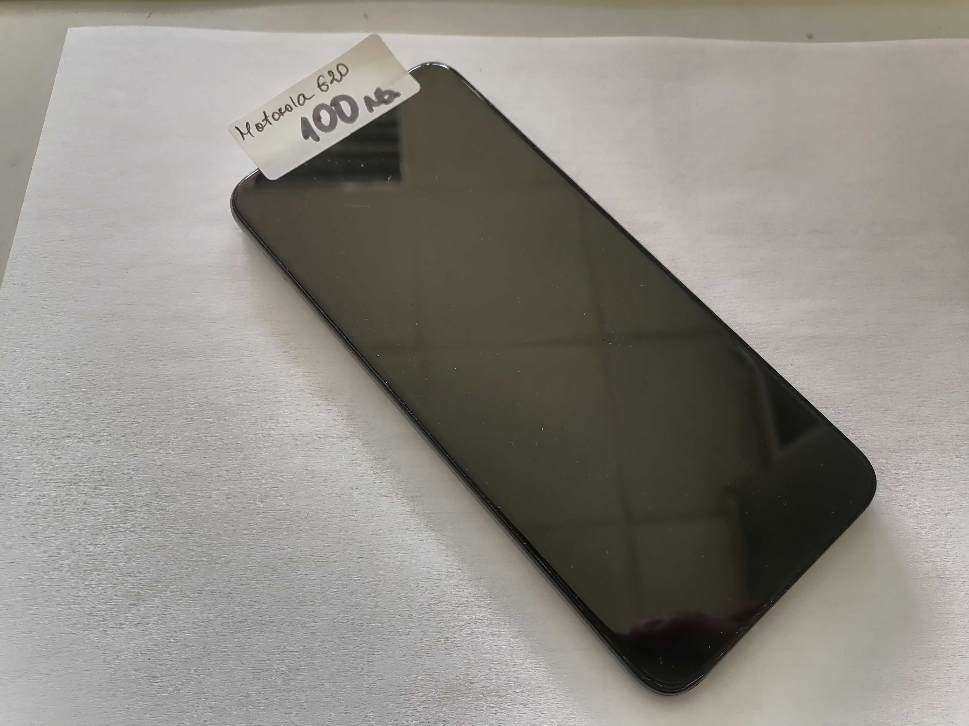 Мобилен телефон Motorola E20