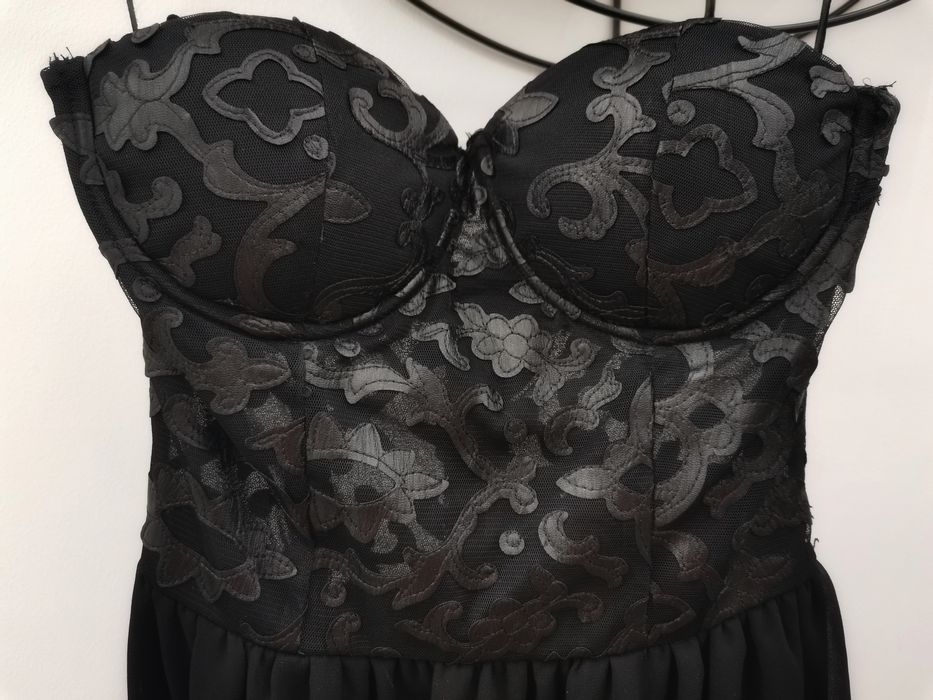 Черна официална шифонена рокля