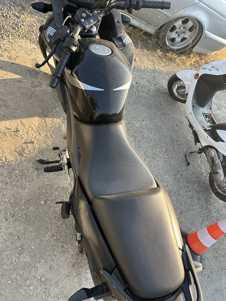 Yamaha CBF 125 2012.