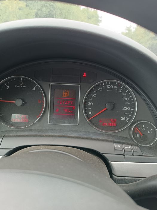Vând Audi A4 B7 2.0 TDI