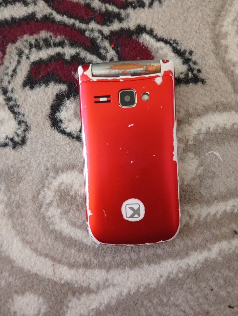 Texet telefon zoʻr ishlaydi
