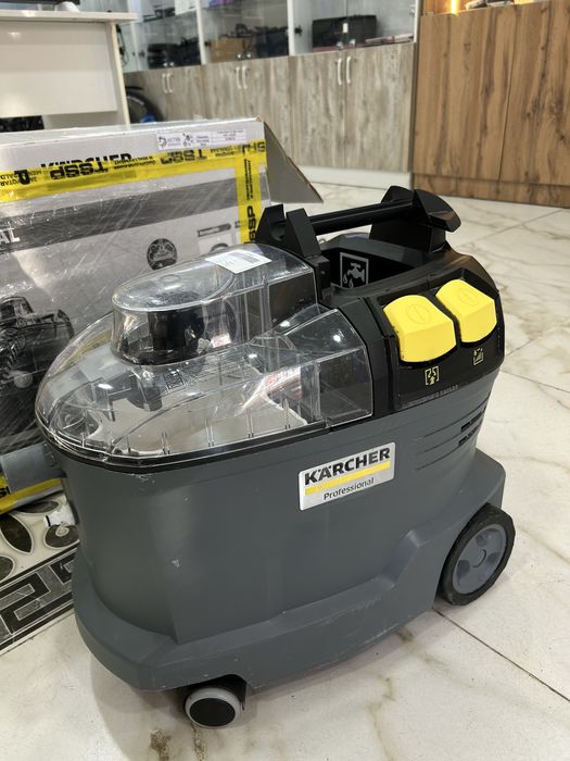 Моющий пылесос karcher