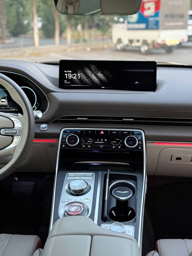 Hyundai Genesis GV80