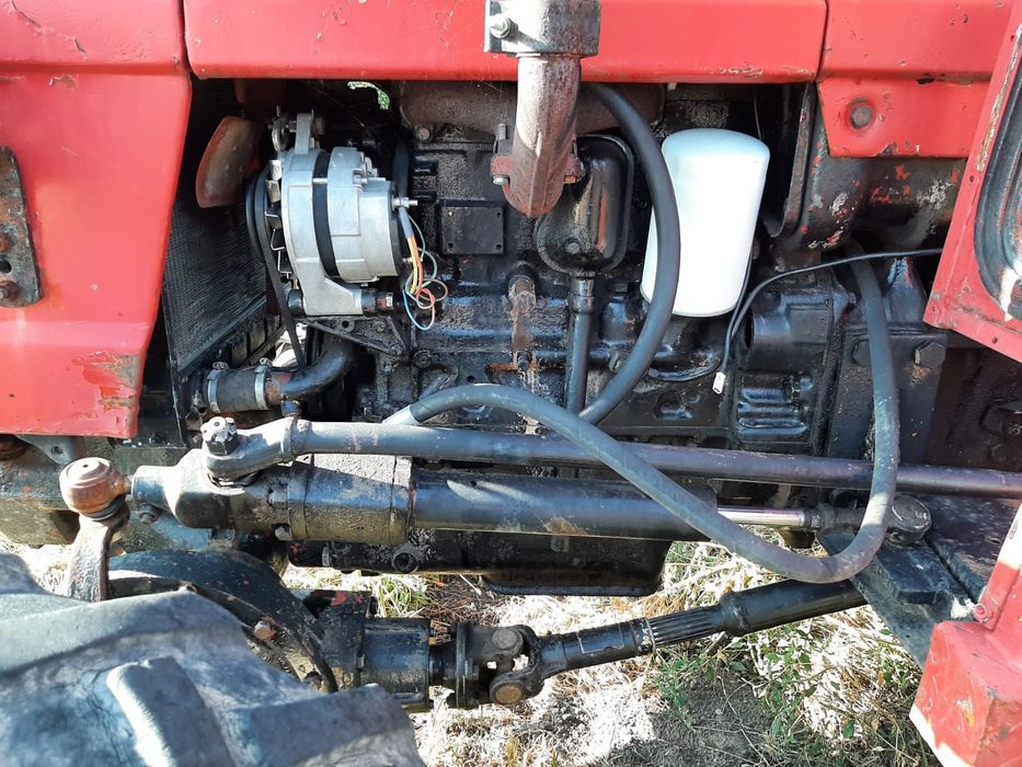 Tractor universal 445 dt