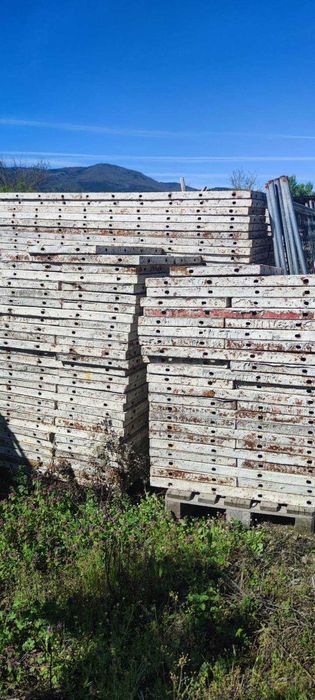 Употребявани метални платна 100/50 под наем