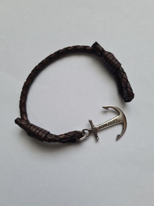 Impletire piele /ag.Tom Hope