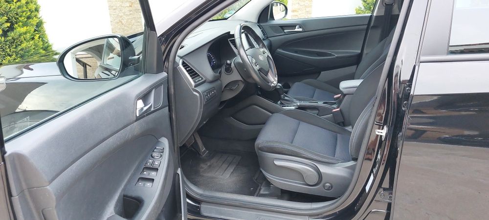 HYUNDAI TUCSON-2.0 Crdi‼️-4WD (4x4) EURO 6- Automatik-An 2016 ‼️