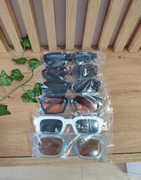 Ochelari soare transparenti la moda